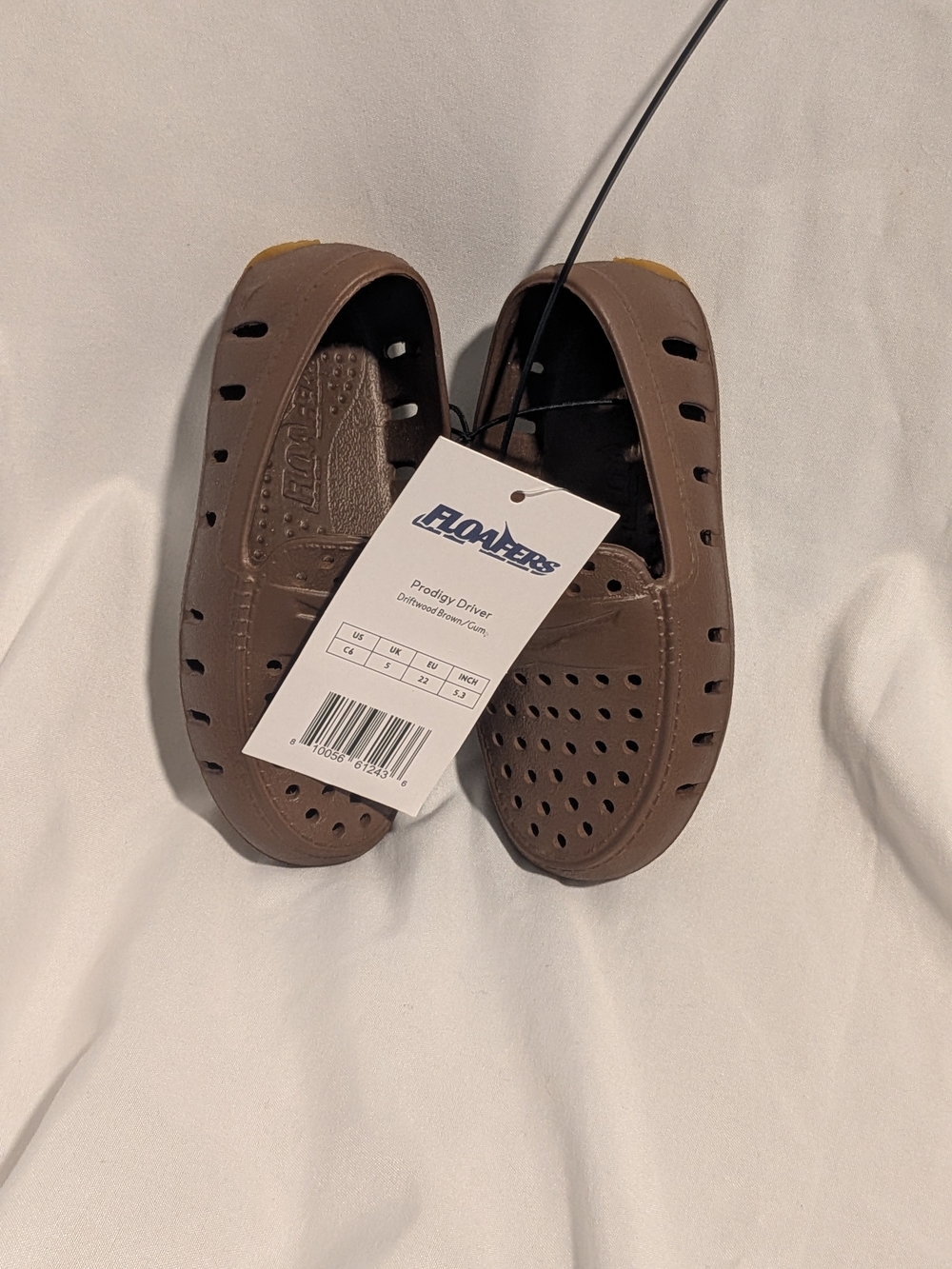 Floaters Kids’ Slip-On Slippers in Brown